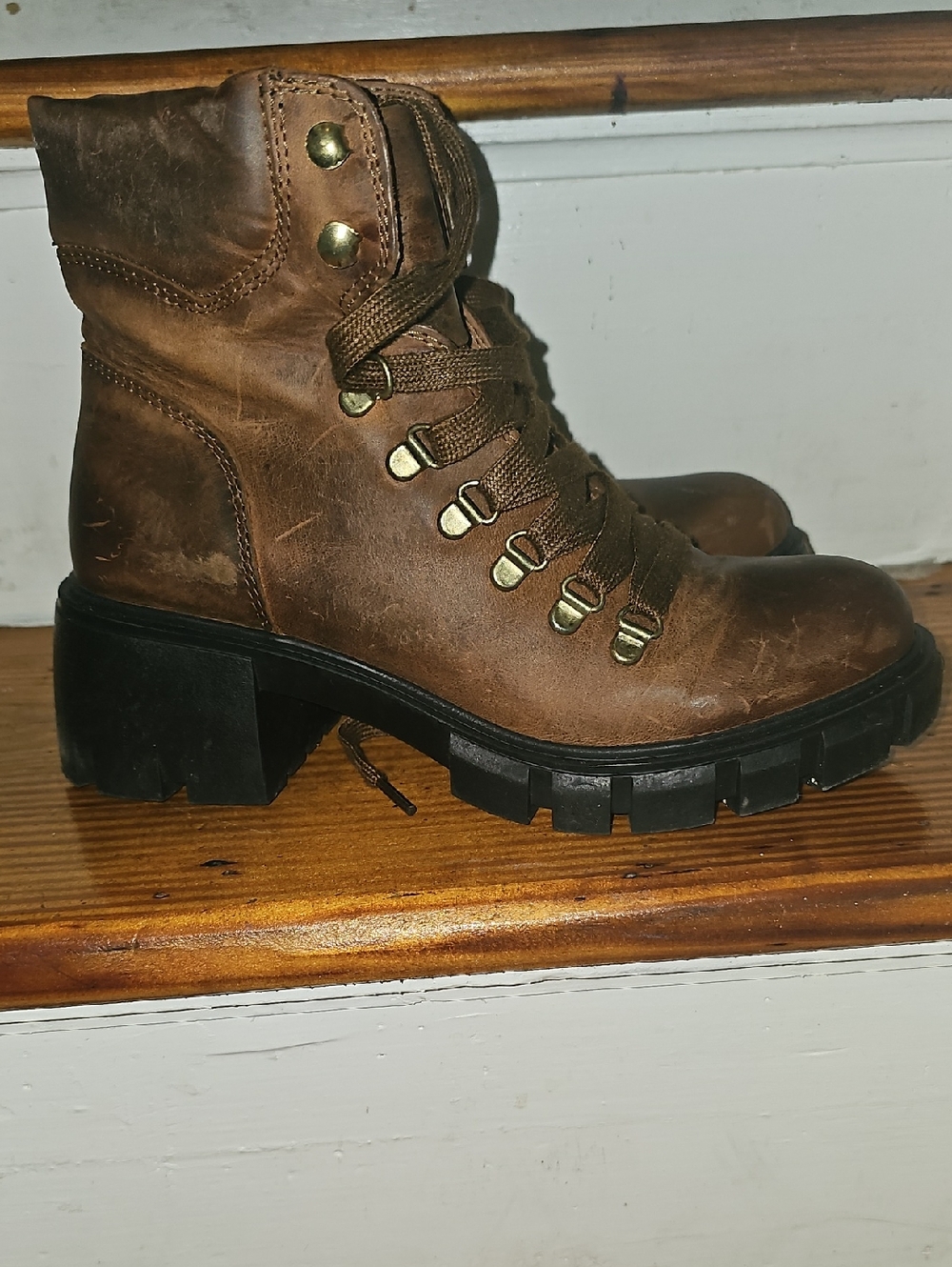 Steve Madden Women’s Cognac Brown Lace-Up Chunky Heel Hiking Boot